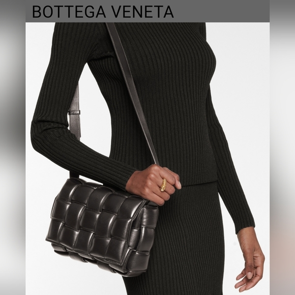 **like new** Bottega Veneta Paddes Cassette Bag (brown color) - Picture 7 of 7